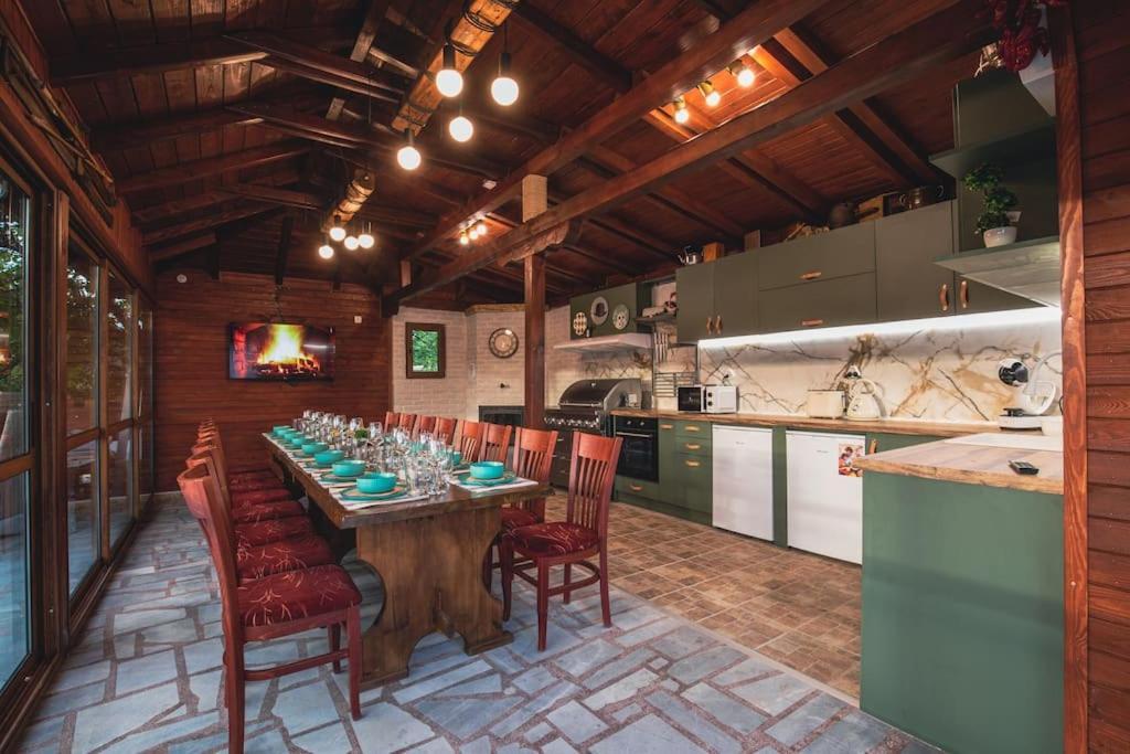 Duvaro Guesthouse Raduil Екстер'єр фото