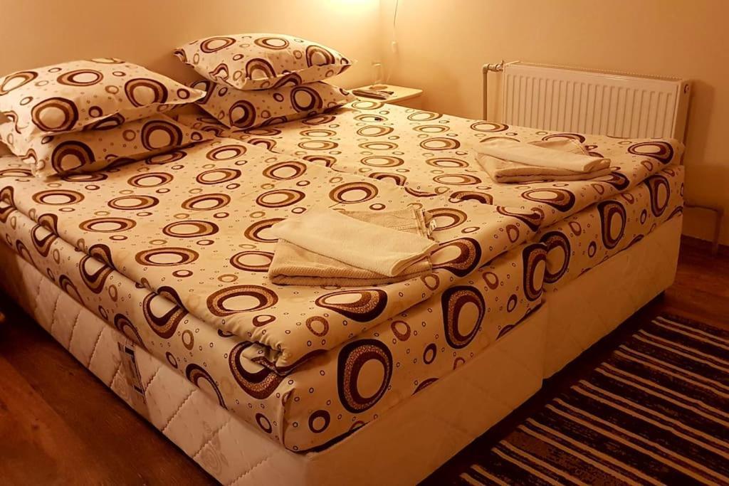 Duvaro Guesthouse Raduil Екстер'єр фото